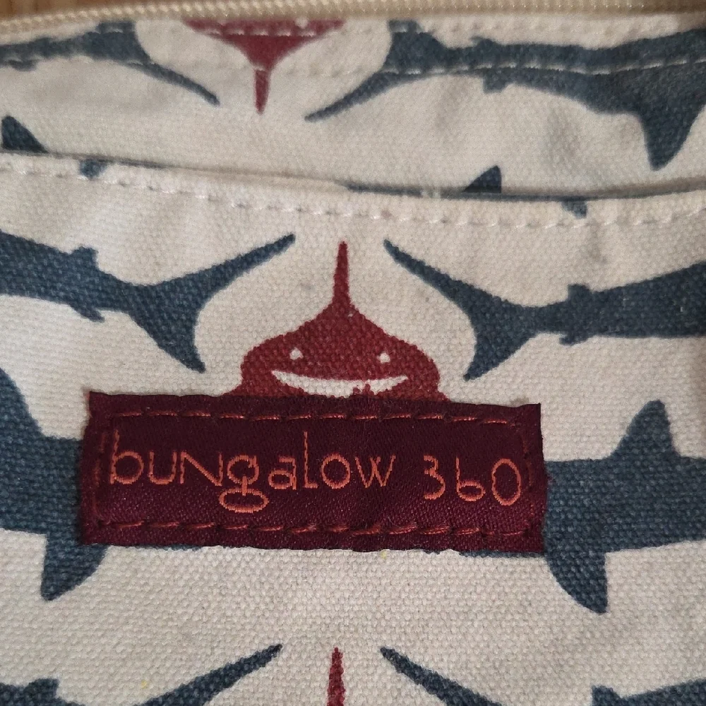 bungalow 360 Shark Print Mini Tote in Cream, Blue and Rust - Picture 2 of 10